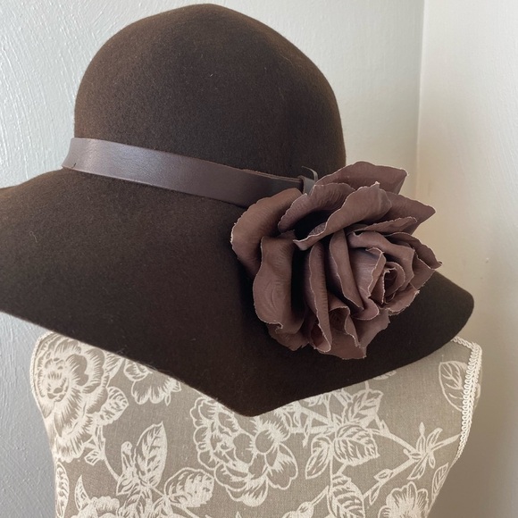 Women\'s 100% Wool Felt  Brown Floppy Hat. Grupo Inditex  (Zara) main image 6